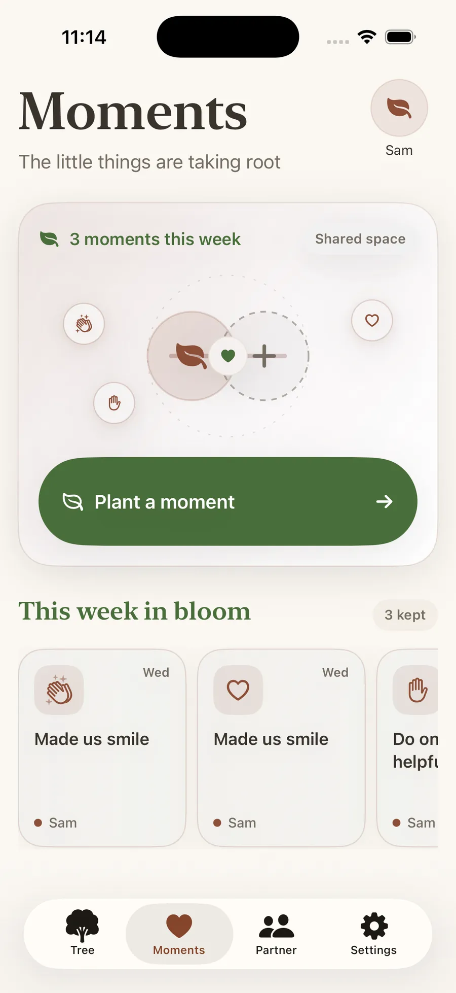 Relatree moments screen with the shared care garden
